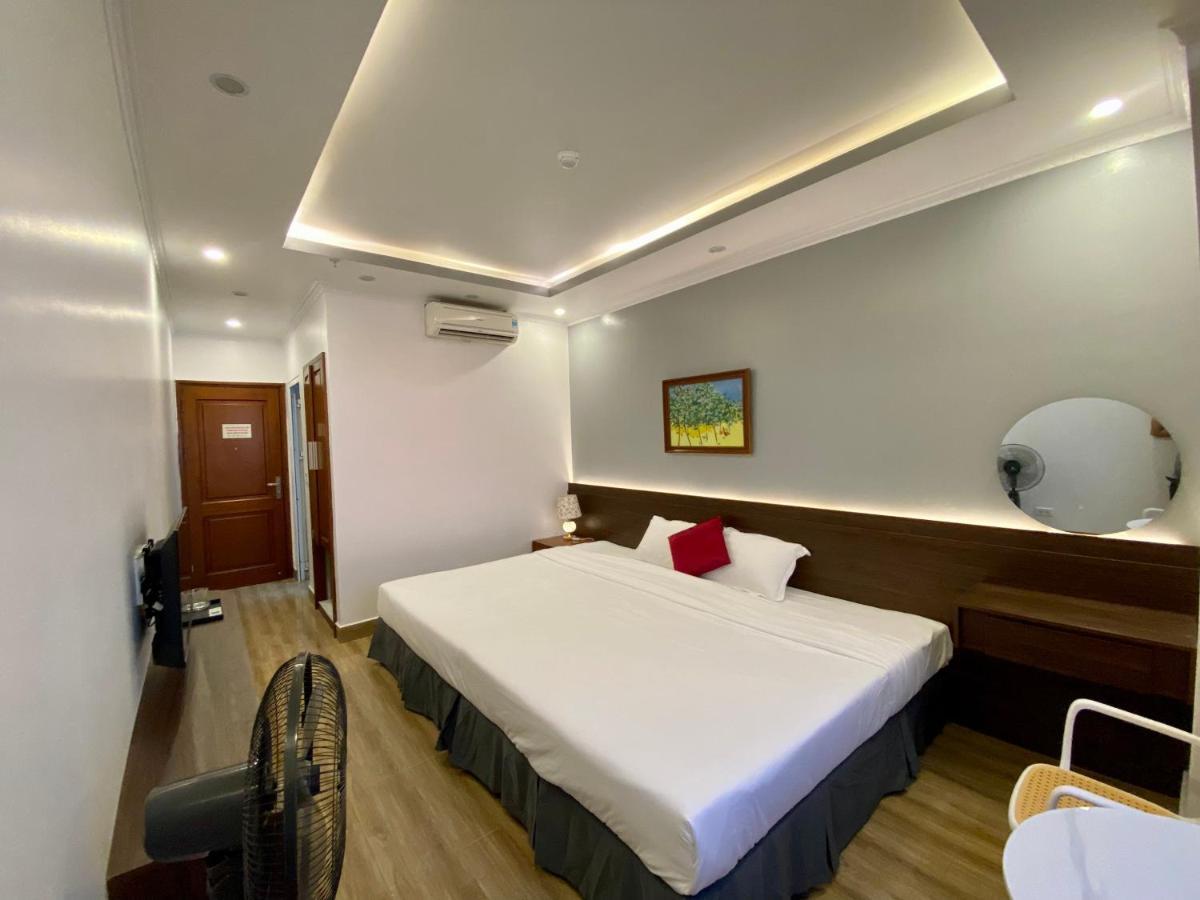 Dolphin Hotel Chan Chau Bagian luar foto