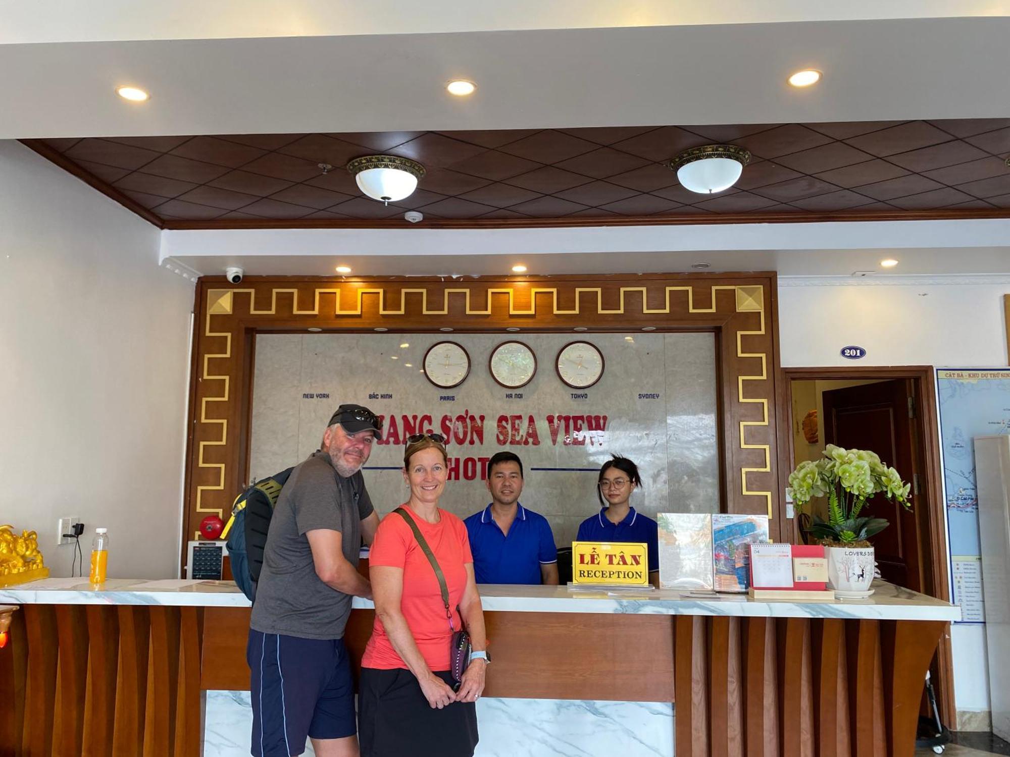 Dolphin Hotel Chan Chau Bagian luar foto