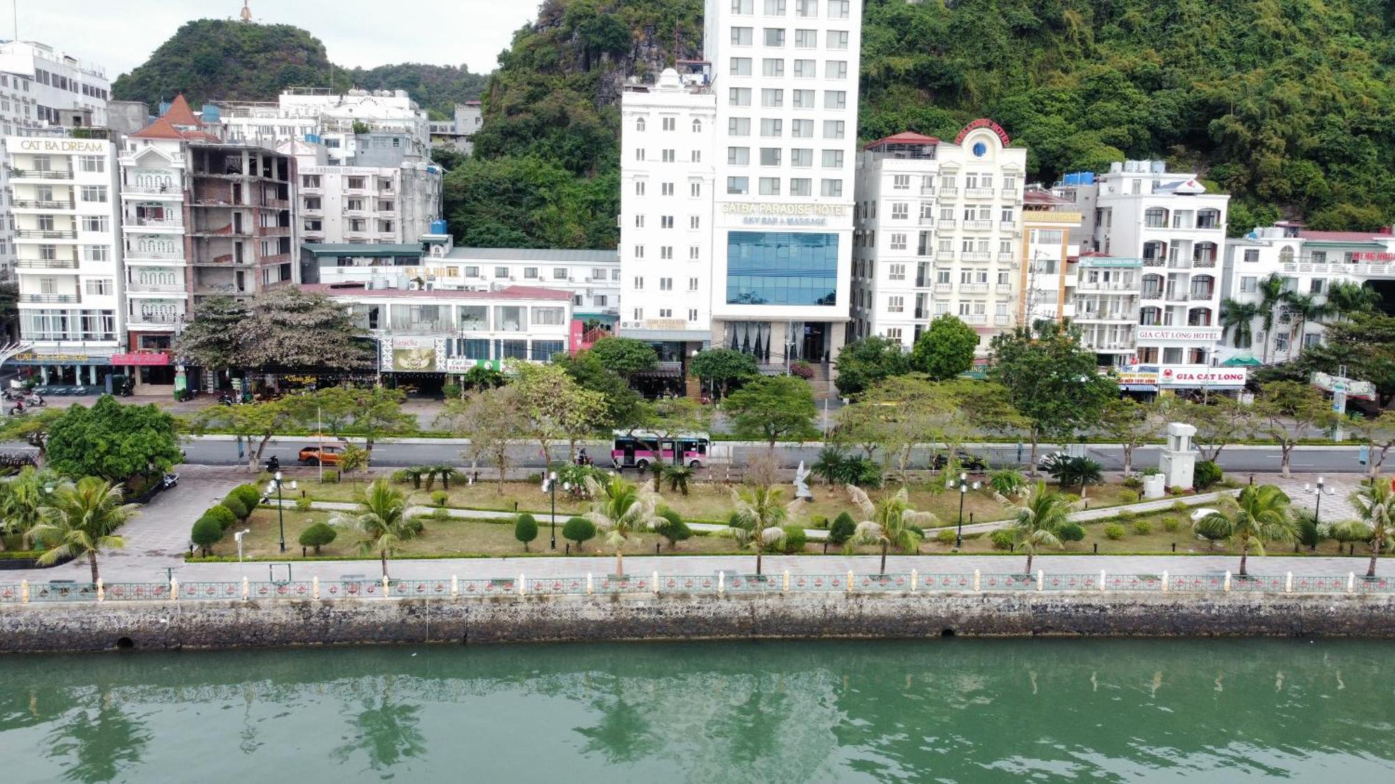 Dolphin Hotel Chan Chau Bagian luar foto